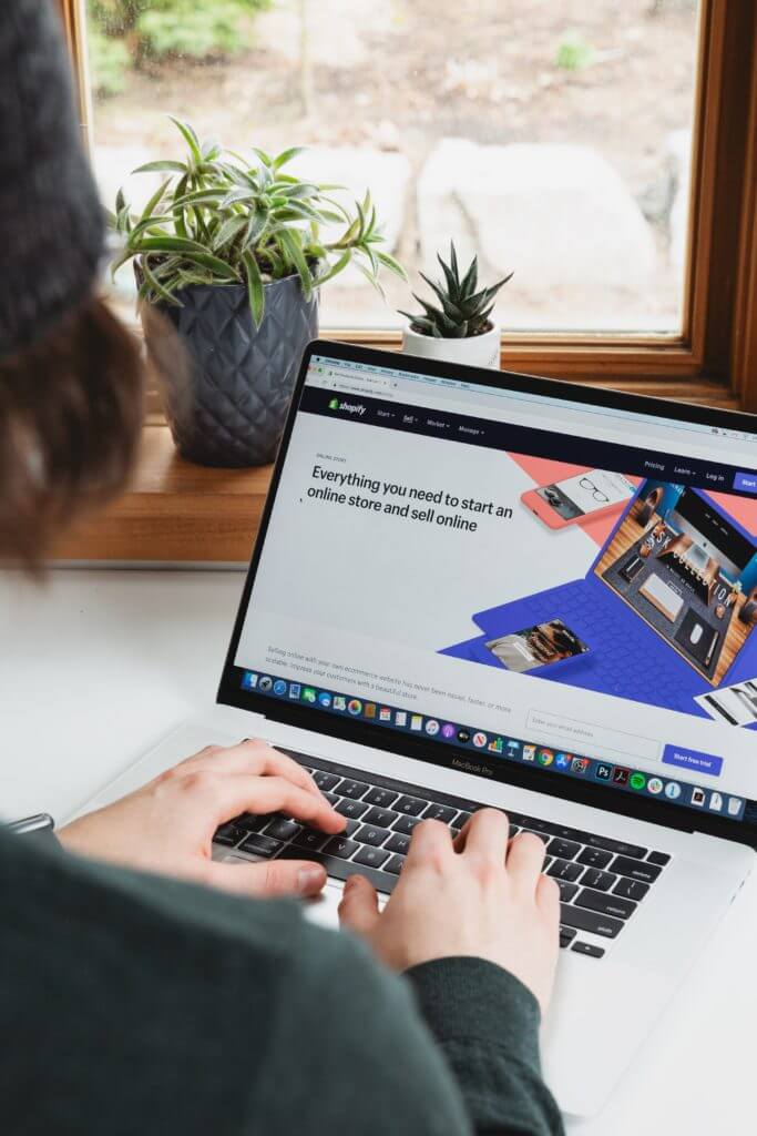 Corporate Website Corporate Website